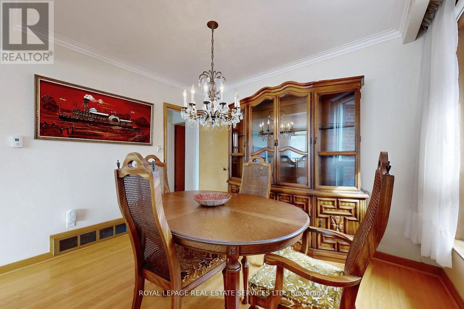 167 CORNELIUS PARKWAY, Toronto (Maple Leaf), Ontario, M6L2K8 — Photo 13