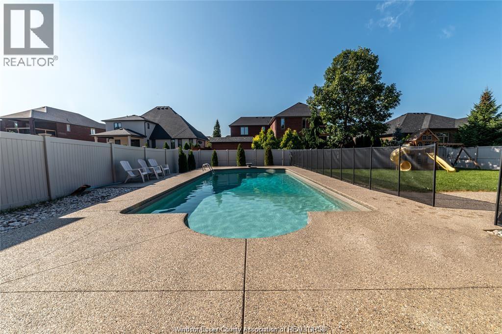 1073 REGENCY CRESCENT, Lakeshore, Ontario, N0R1A0 — Photo 36