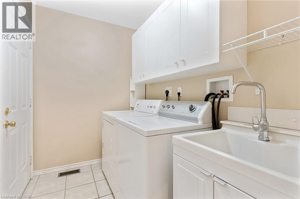 19 HANLON Place Unit# 25, Paris, Ontario, N3L4E8 — Photo 16