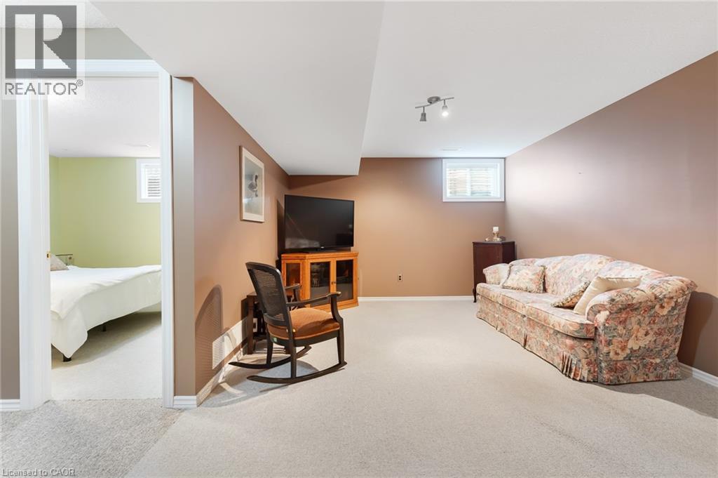 19 HANLON Place Unit# 25, Paris, Ontario, N3L4E8 — Photo 33