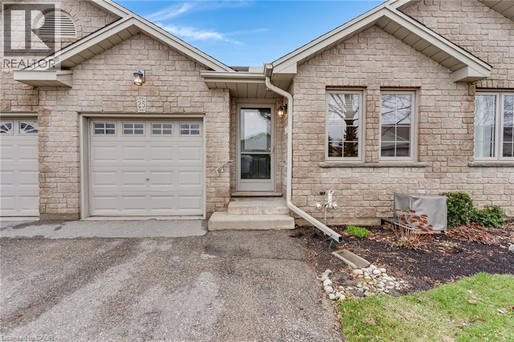 19 HANLON Place Unit# 25, Paris, Ontario, N3L4E8 — Photo 4