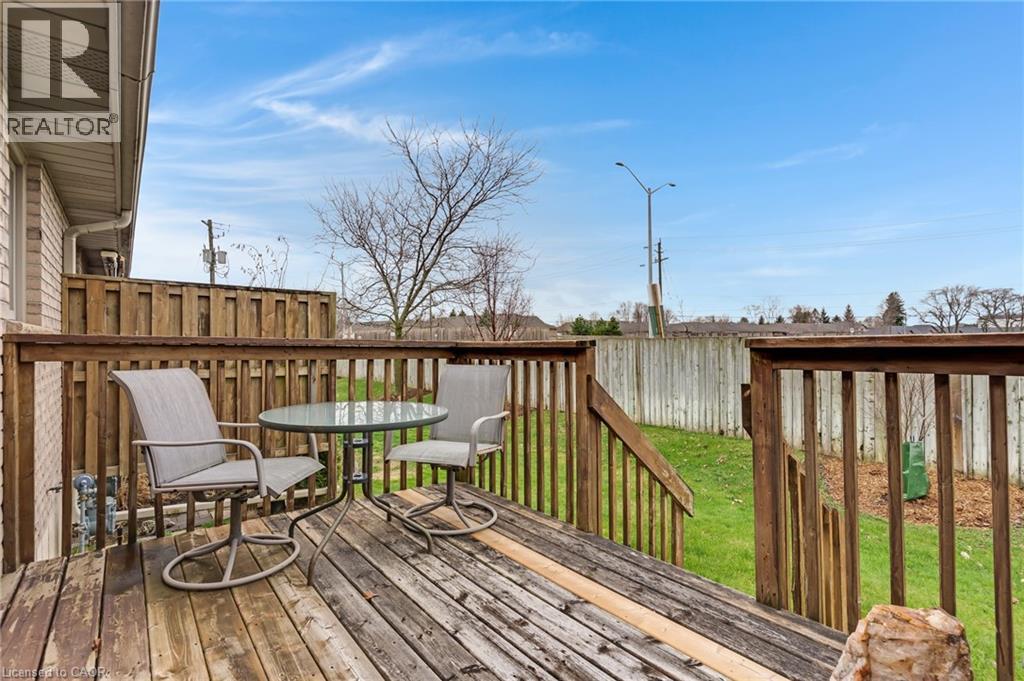 19 HANLON Place Unit# 25, Paris, Ontario, N3L4E8 — Photo 42