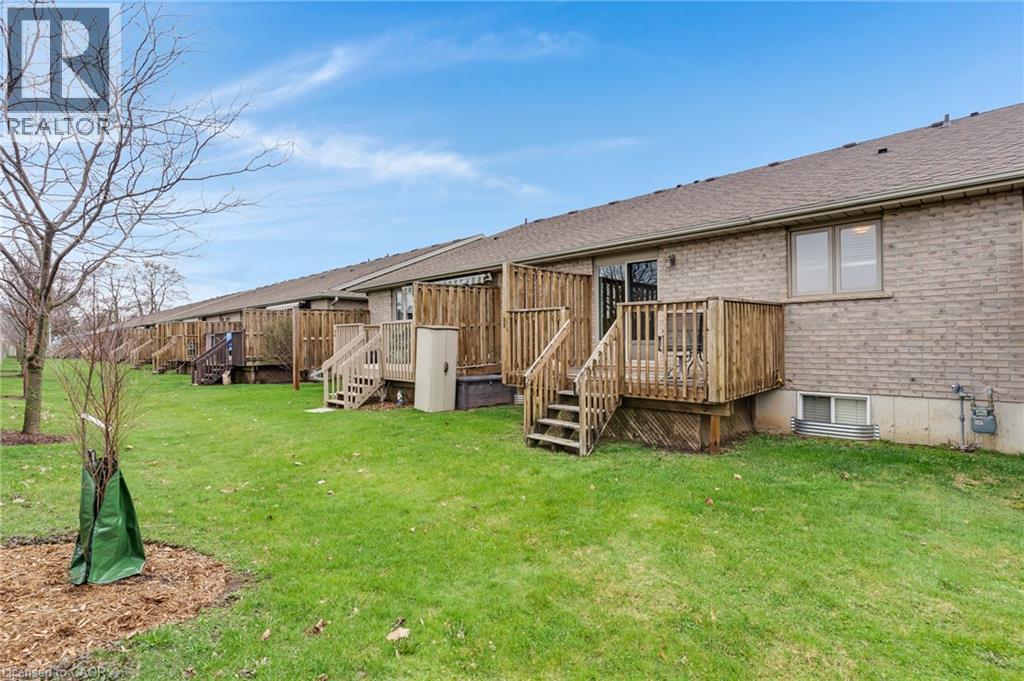 19 HANLON Place Unit# 25, Paris, Ontario, N3L4E8 — Photo 44