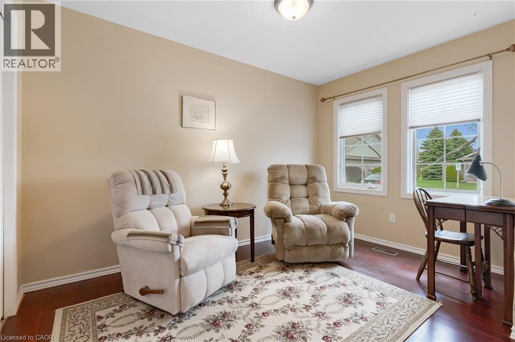 19 HANLON Place Unit# 25, Paris, Ontario, N3L4E8 — Photo 6