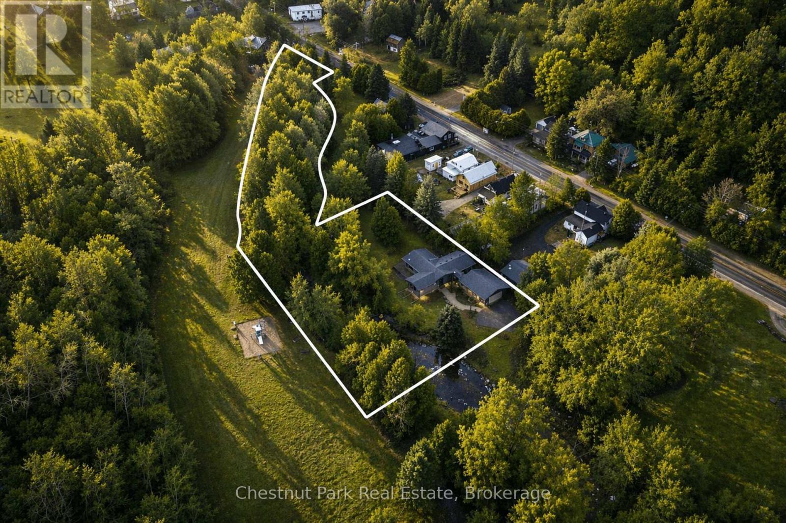 8943 COUNTY ROAD 9, Clearview, Ontario, L0M1G0 — Photo 3