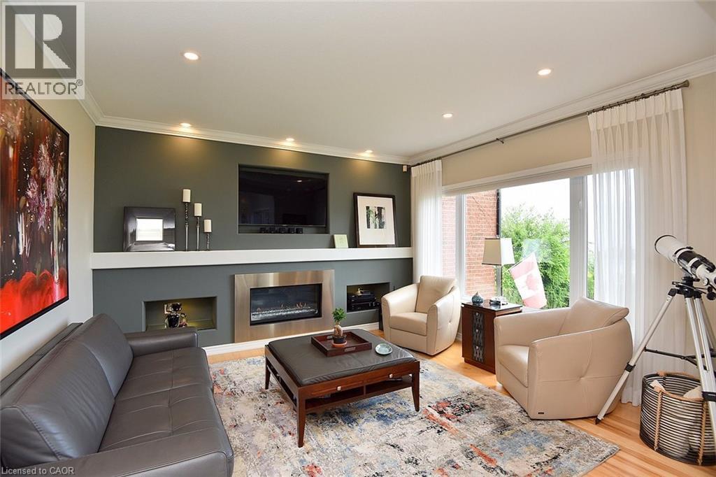 97 SUNVALE Place Unit# 5, Stoney Creek, Ontario, L8E4Z7 — Photo 12
