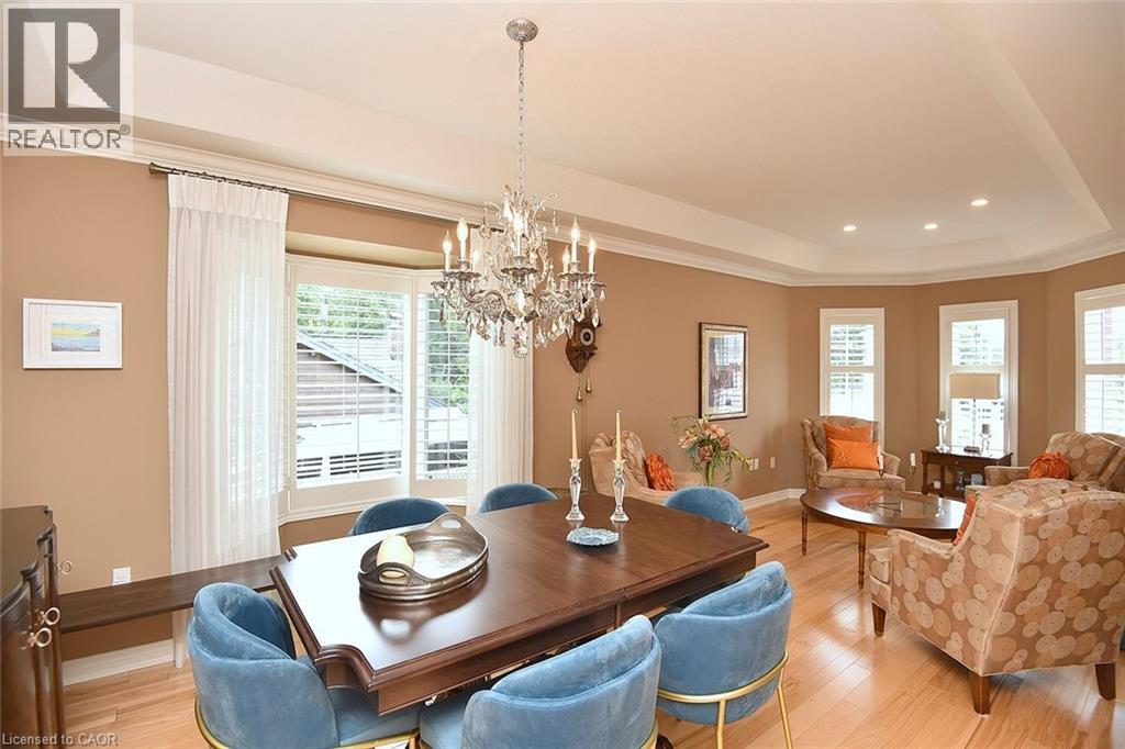 97 SUNVALE Place Unit# 5, Stoney Creek, Ontario, L8E4Z7 — Photo 4