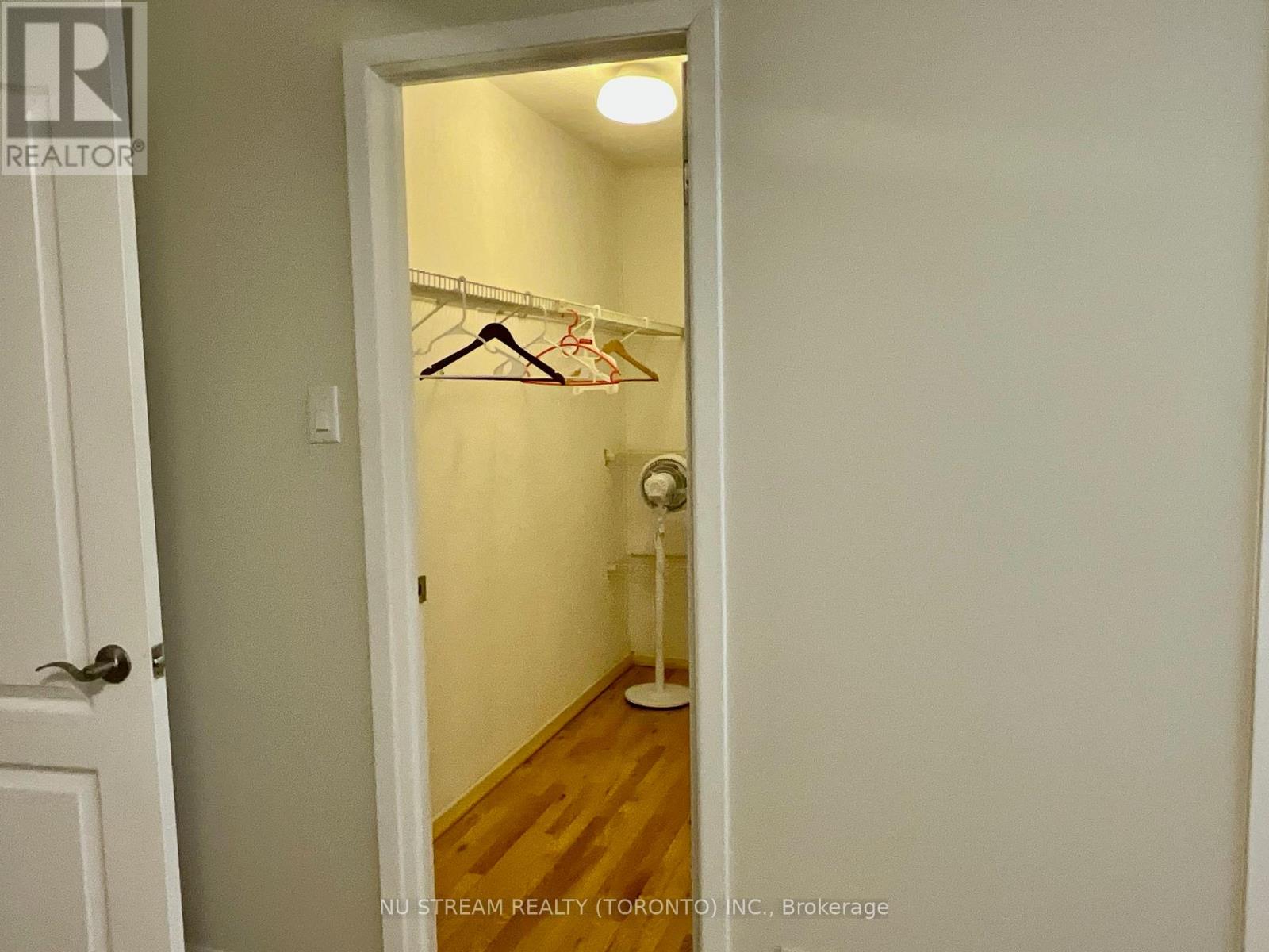 UPPER - 260 FISHERVILLE ROAD, Toronto (Westminster-Branson), Ontario, M2R3C5 — Photo 10