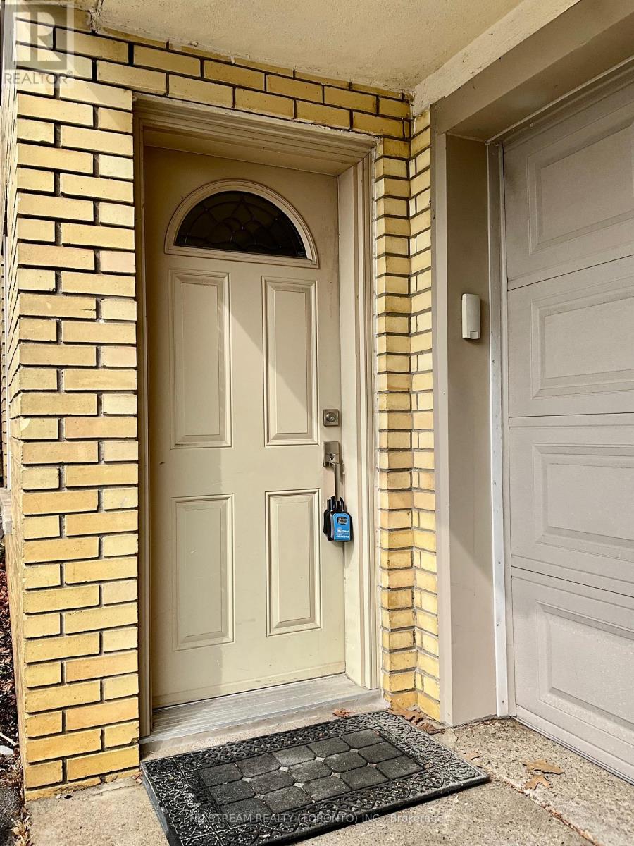 LOWER - 260 FISHERVILLE ROAD, Toronto (Westminster-Branson), Ontario, M2R3C5 — Photo 2