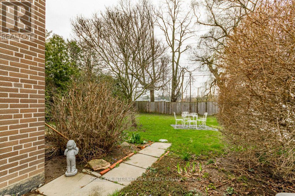 21 SUMMERSIDE CRESCENT, Toronto (Hillcrest Village), Ontario, M2H1W9 — Photo 29