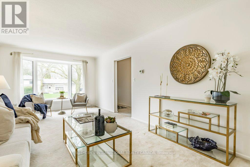 21 SUMMERSIDE CRESCENT, Toronto (Hillcrest Village), Ontario, M2H1W9 — Photo 4