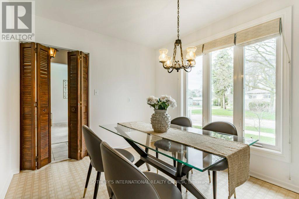 21 SUMMERSIDE CRESCENT, Toronto (Hillcrest Village), Ontario, M2H1W9 — Photo 8