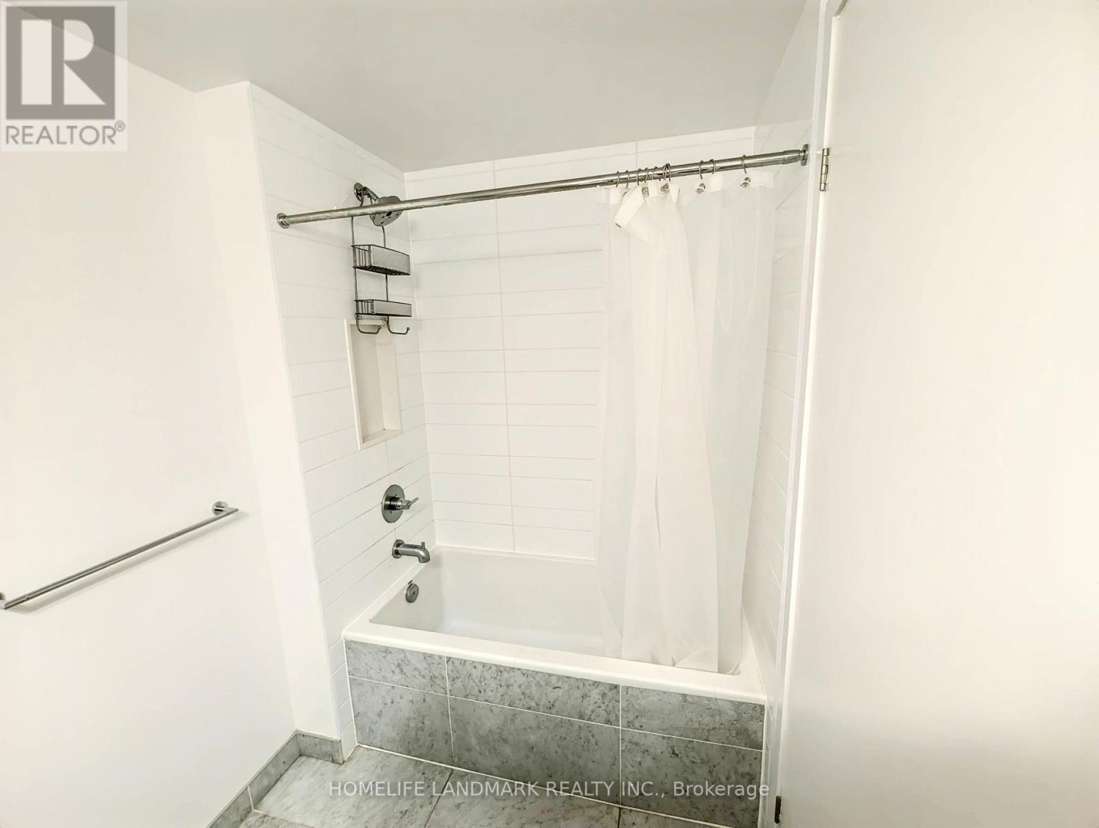 1502 - 38 IANNUZZI STREET, Toronto (Niagara), Ontario, M5V0S2 — Photo 10