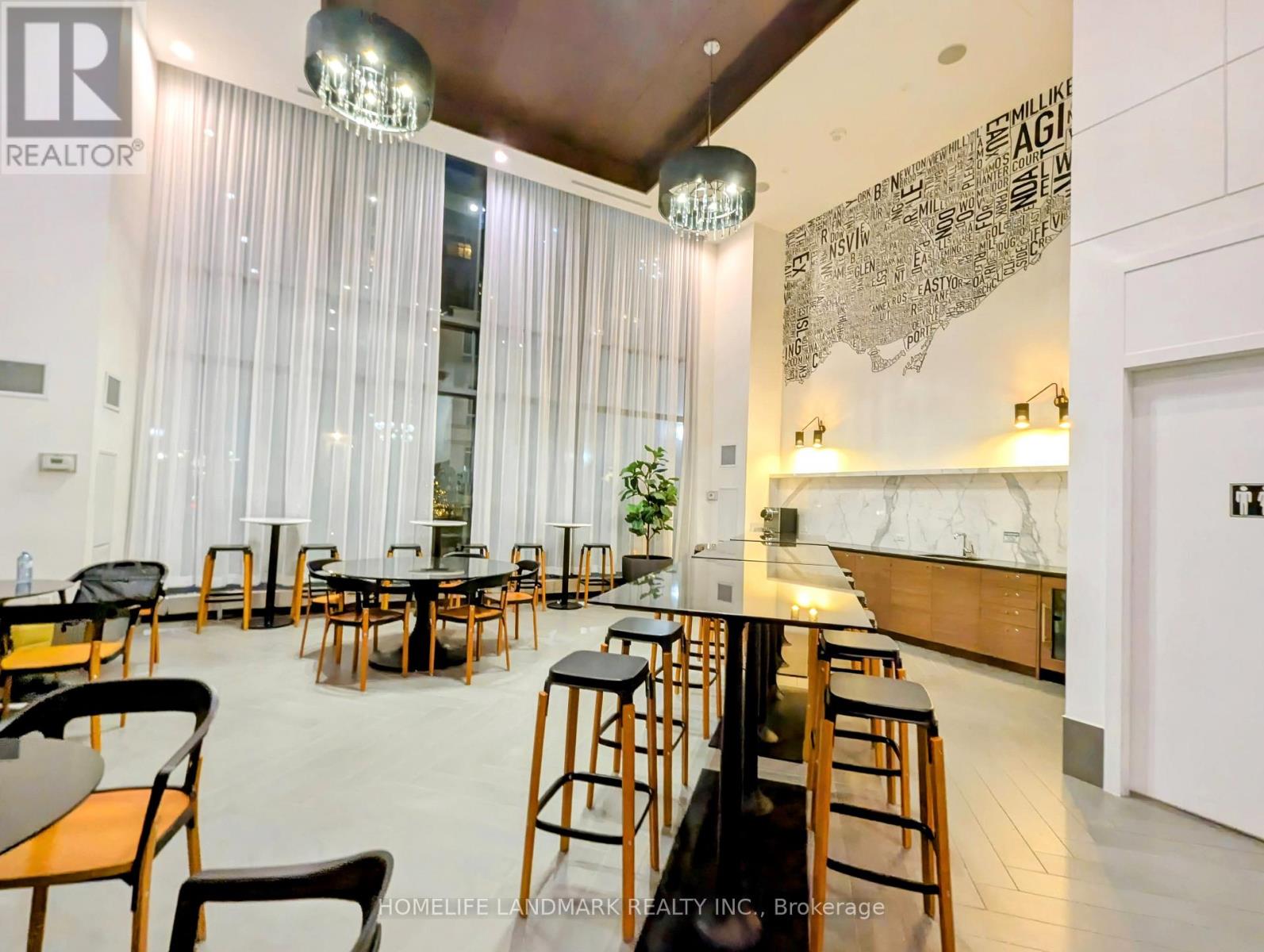 1502 - 38 IANNUZZI STREET, Toronto (Niagara), Ontario, M5V0S2 — Photo 16