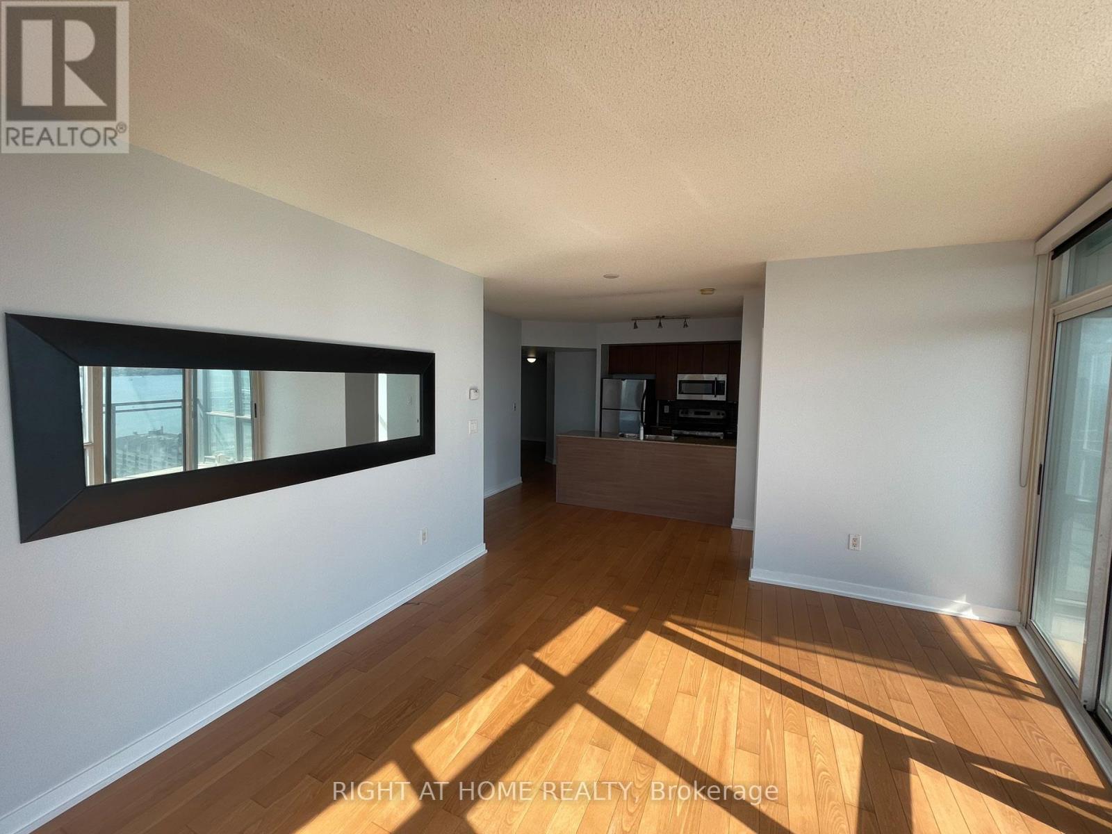 2615 - 11 BRUNEL COURT, Toronto (Waterfront Communities), Ontario, M5V3Y3 — Photo 10