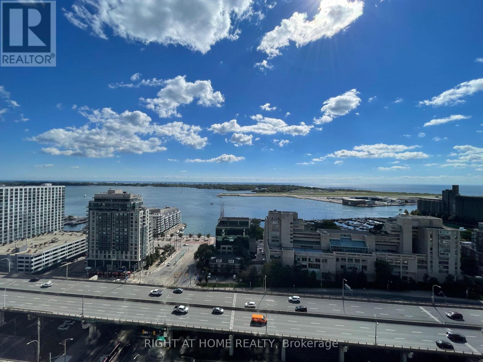 2615 - 11 BRUNEL COURT, Toronto (Waterfront Communities), Ontario, M5V3Y3 — Photo 3