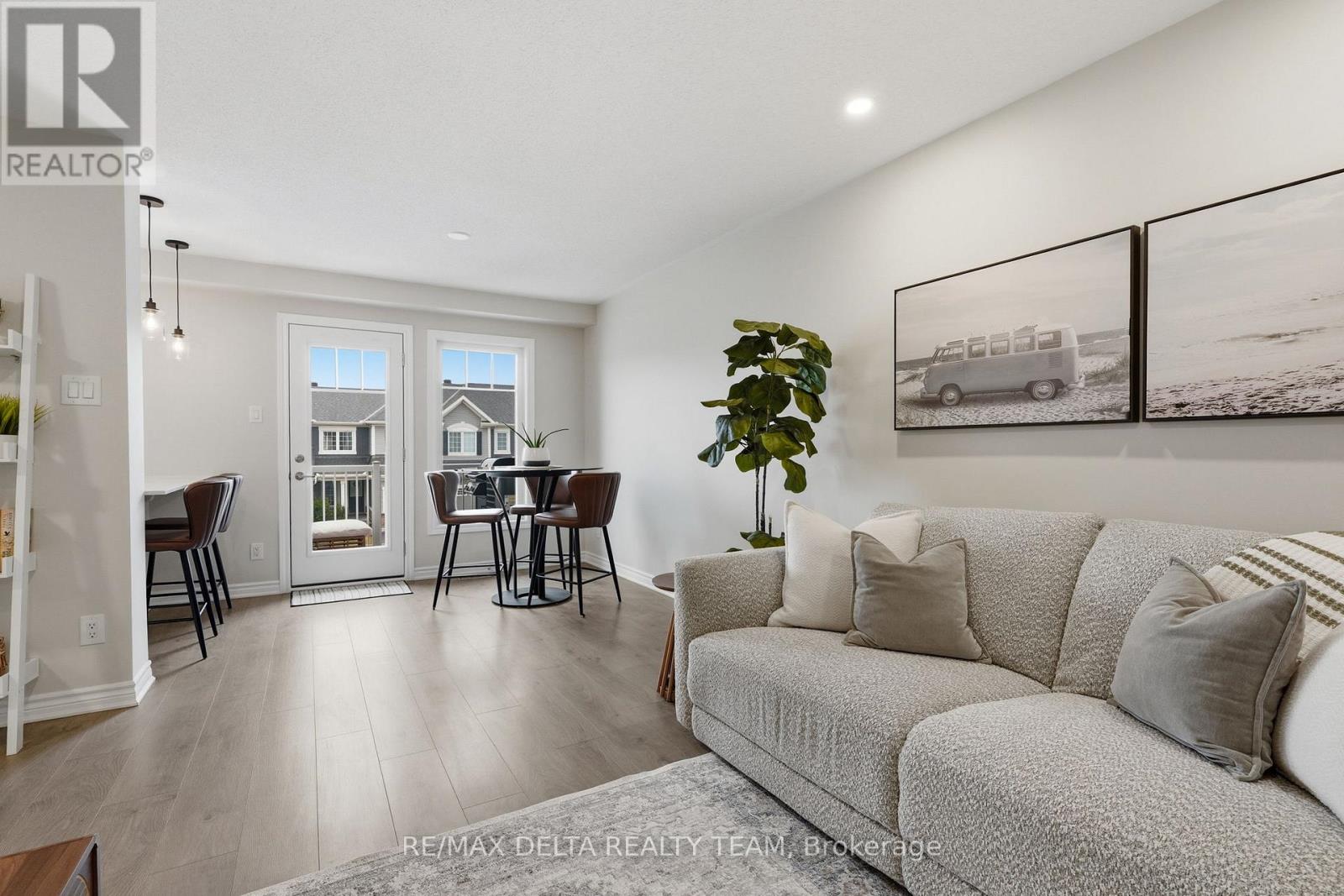 372 WILLOW ASTER CIRCLE, Ottawa, Ontario, K4A1C8 — Photo 8