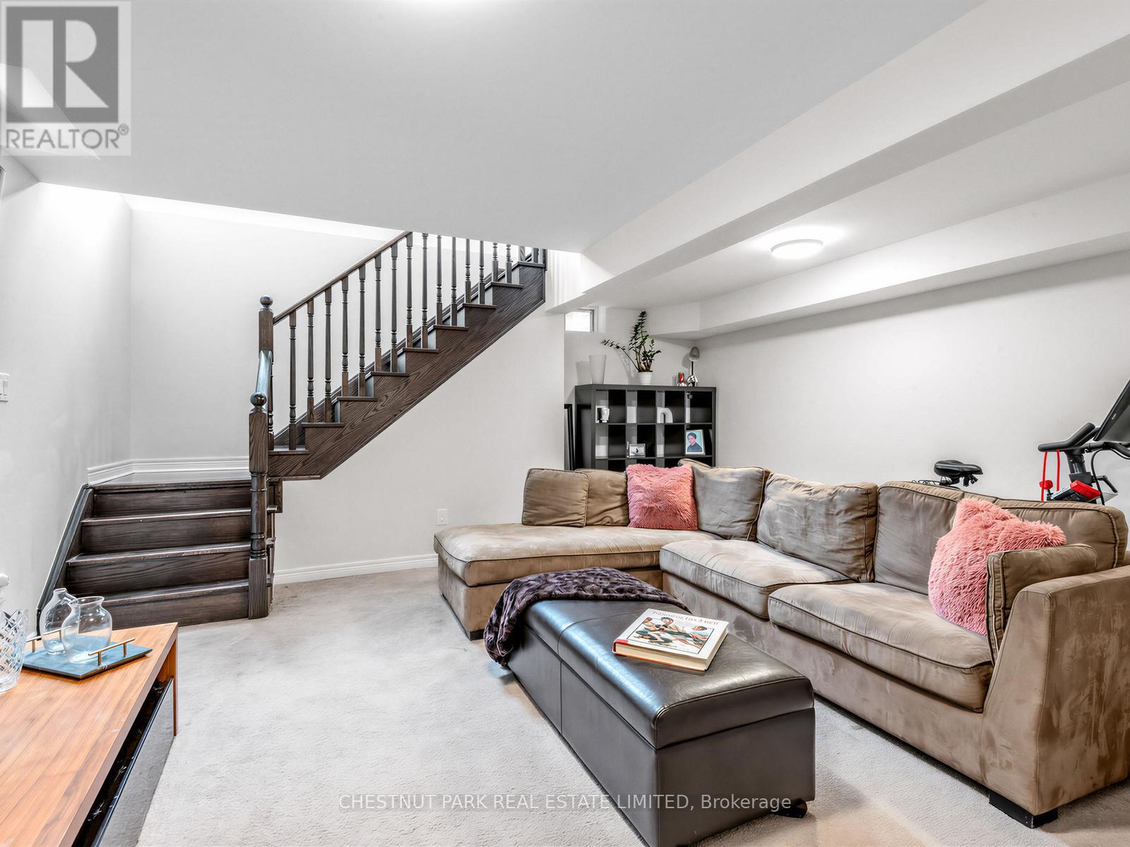 11 CONSTABLE STREET, Aurora, Ontario, L4G1B7 — Photo 30