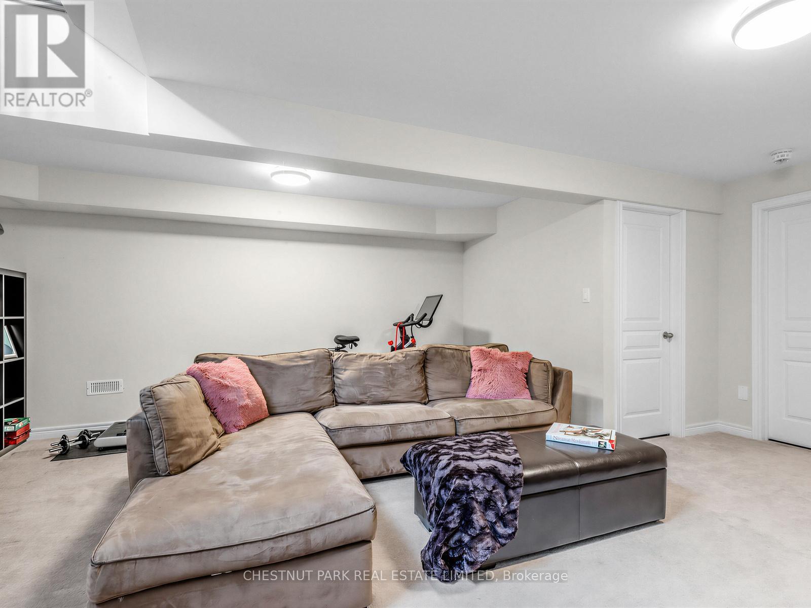 11 CONSTABLE STREET, Aurora, Ontario, L4G1B7 — Photo 32