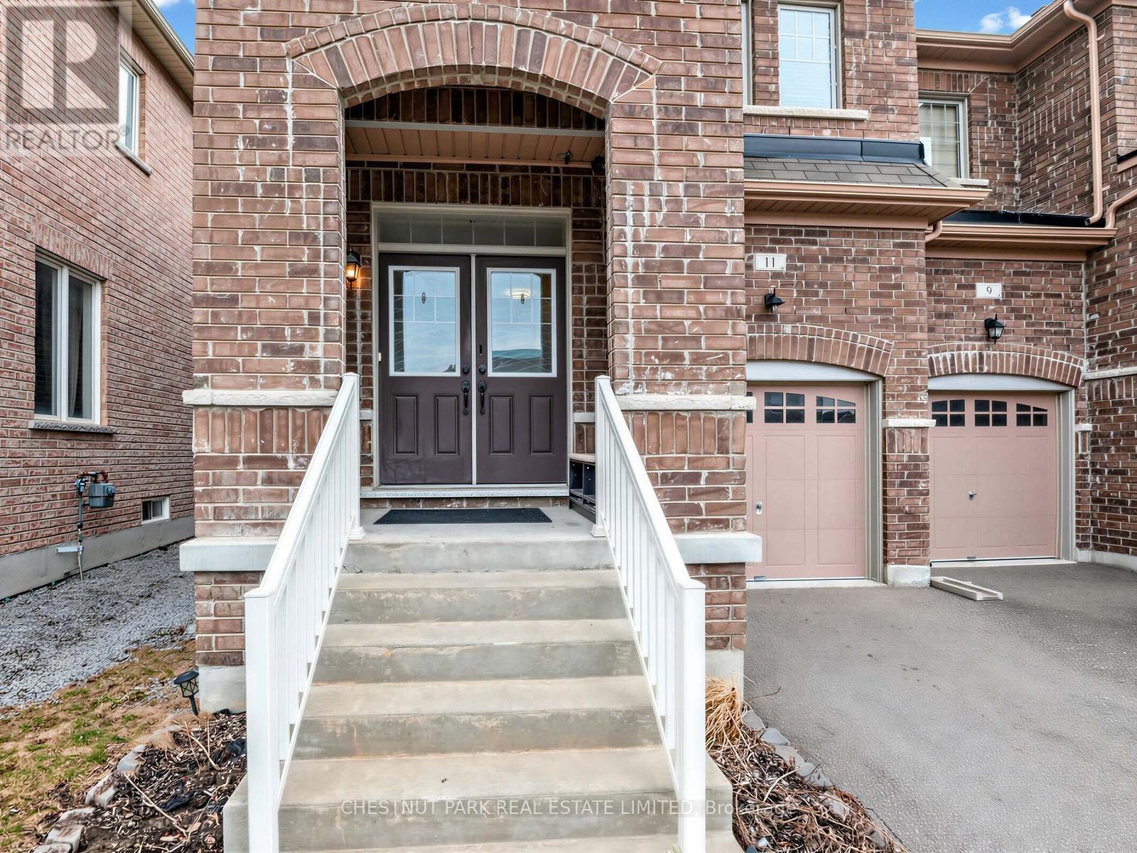 11 CONSTABLE STREET, Aurora, Ontario, L4G1B7 — Photo 38