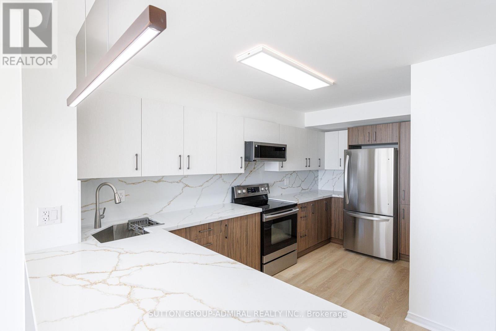 1206 - 120 PROMENADE CIRCLE, Vaughan (Brownridge), Ontario, L4J7W9 — Photo 2