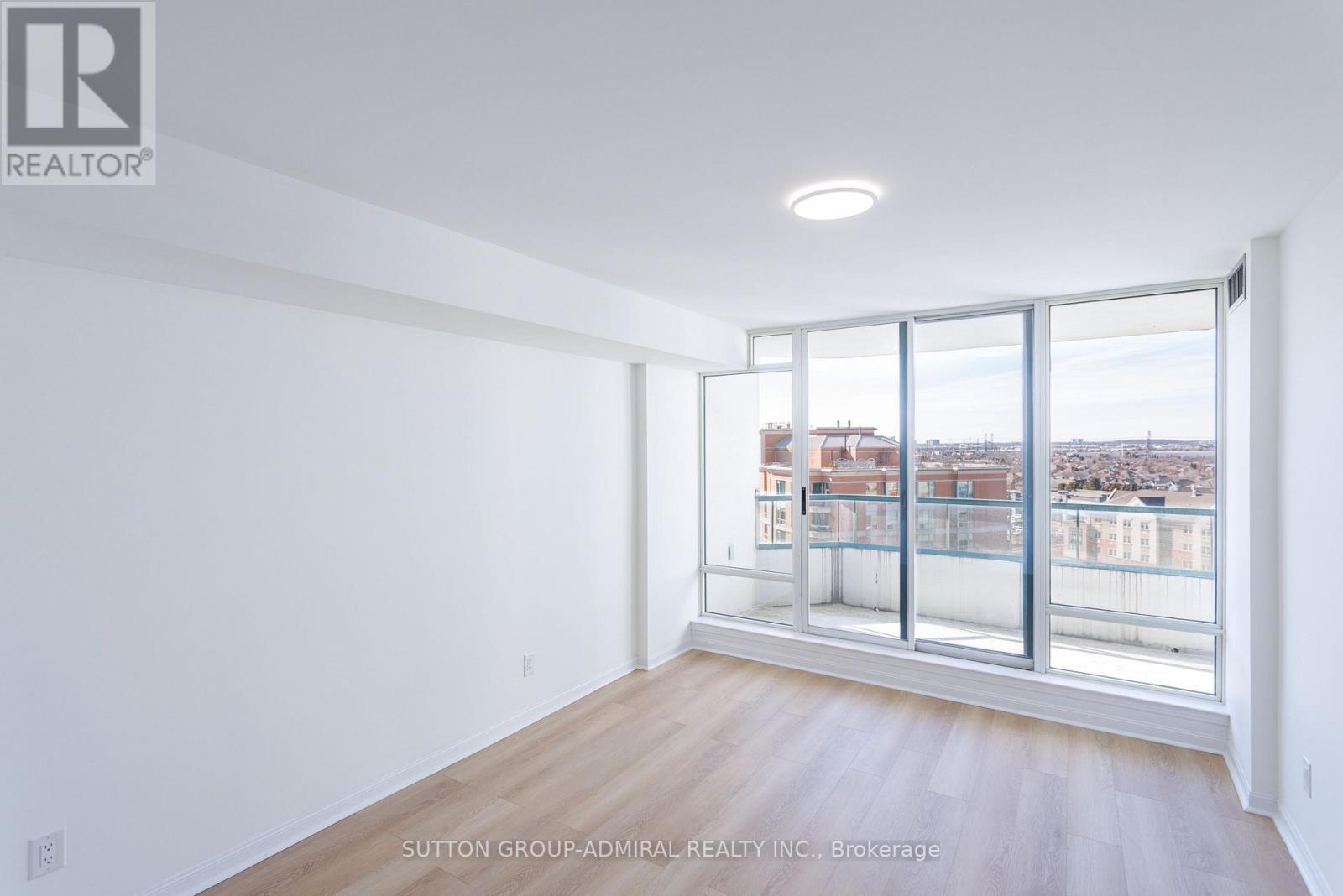 1206 - 120 PROMENADE CIRCLE, Vaughan (Brownridge), Ontario, L4J7W9 — Photo 7