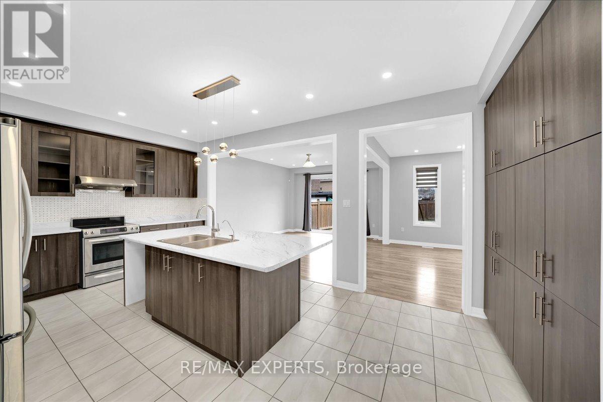 142 MARTIN TRAIL, New Tecumseth (Tottenham), Ontario, L0G1W0 — Photo 13