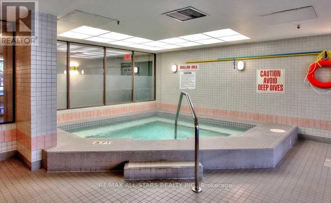 402 - 7601 BATHURST STREET, Vaughan (Crestwood-Springfarm-Yorkhill), Ontario, L4J4H5 — Photo 20