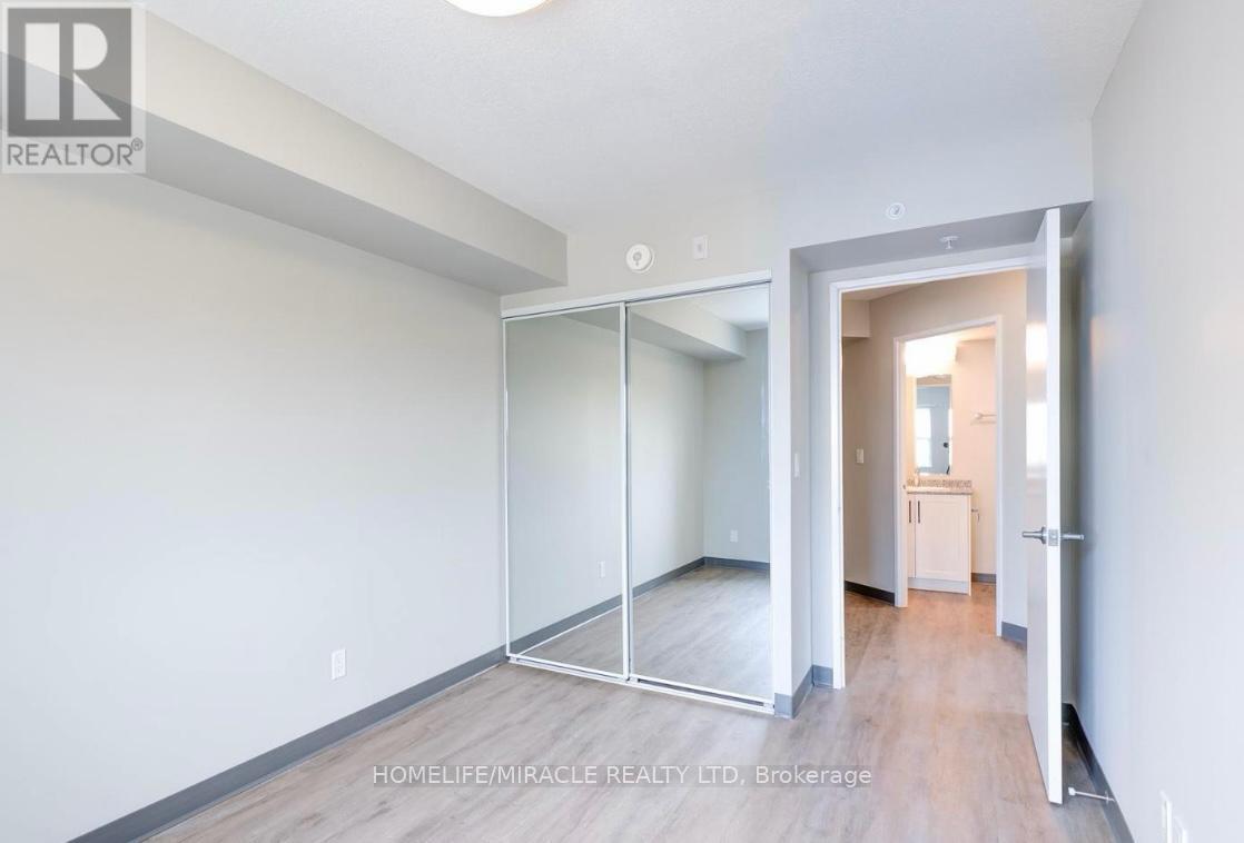 511 - 595 STRASBURG ROAD, Kitchener, Ontario, N2E0J7 — Photo 5