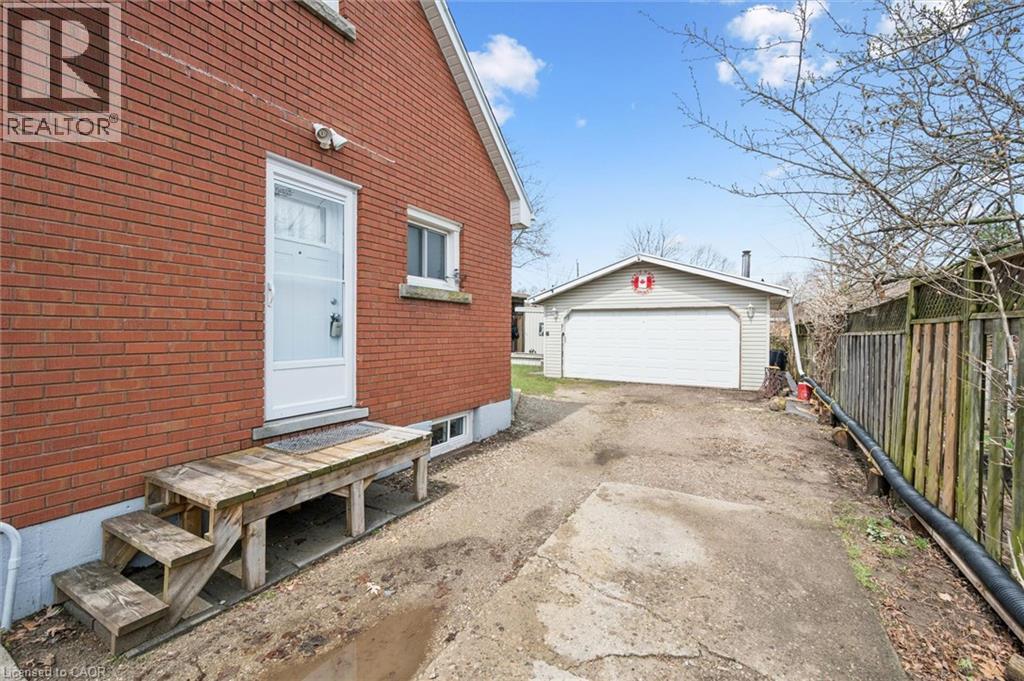 18 CLOSE Avenue, Cambridge, Ontario, N1R2R4 — Photo 36