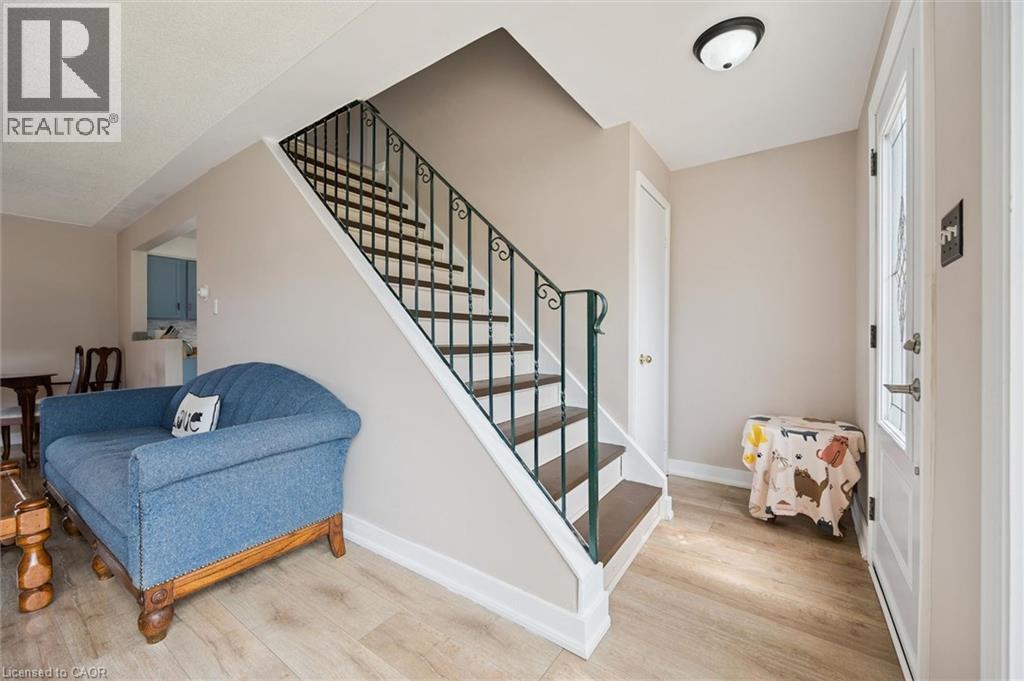 18 CLOSE Avenue, Cambridge, Ontario, N1R2R4 — Photo 6