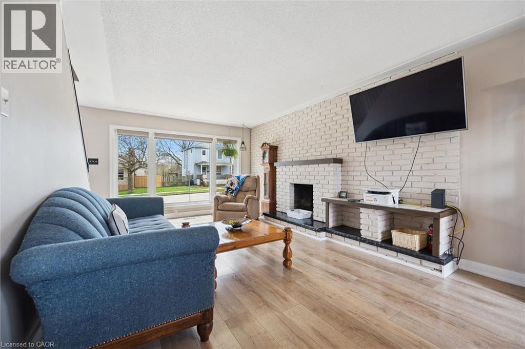 18 CLOSE Avenue, Cambridge, Ontario, N1R2R4 — Photo 9