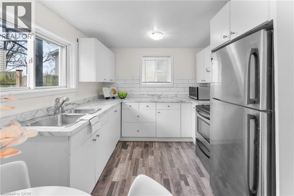 146 OAKDALE Avenue, St. Catharines, Ontario, L2P2L1 — Photo 11