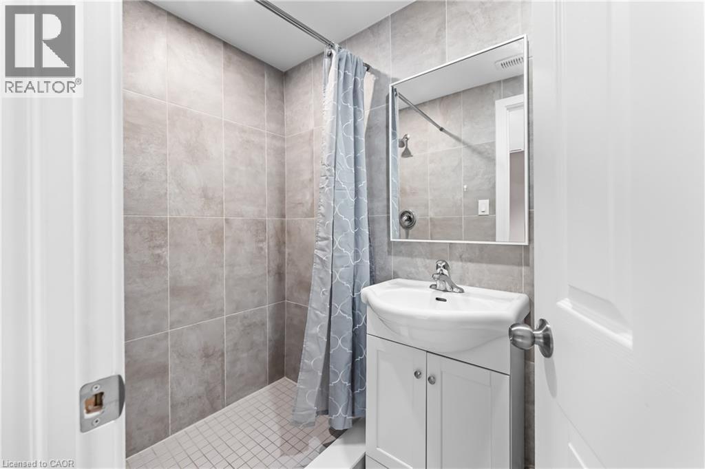 146 OAKDALE Avenue, St. Catharines, Ontario, L2P2L1 — Photo 15