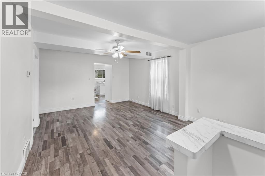 146 OAKDALE Avenue, St. Catharines, Ontario, L2P2L1 — Photo 4