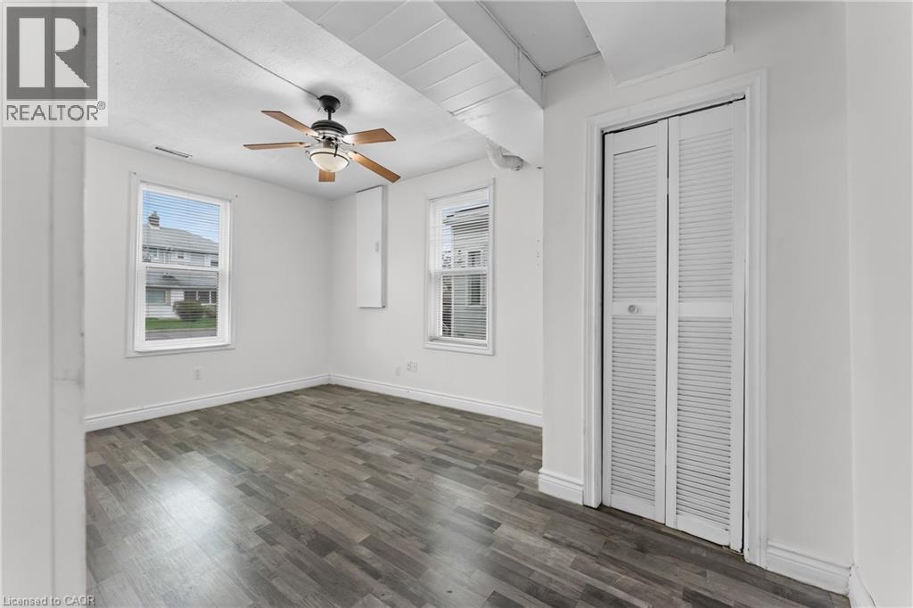 146 OAKDALE Avenue, St. Catharines, Ontario, L2P2L1 — Photo 8