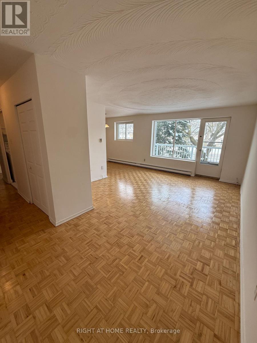 203 - 95 TAUNTON ROAD E, Oshawa (Centennial), Ontario, L1G3T6 — Photo 6