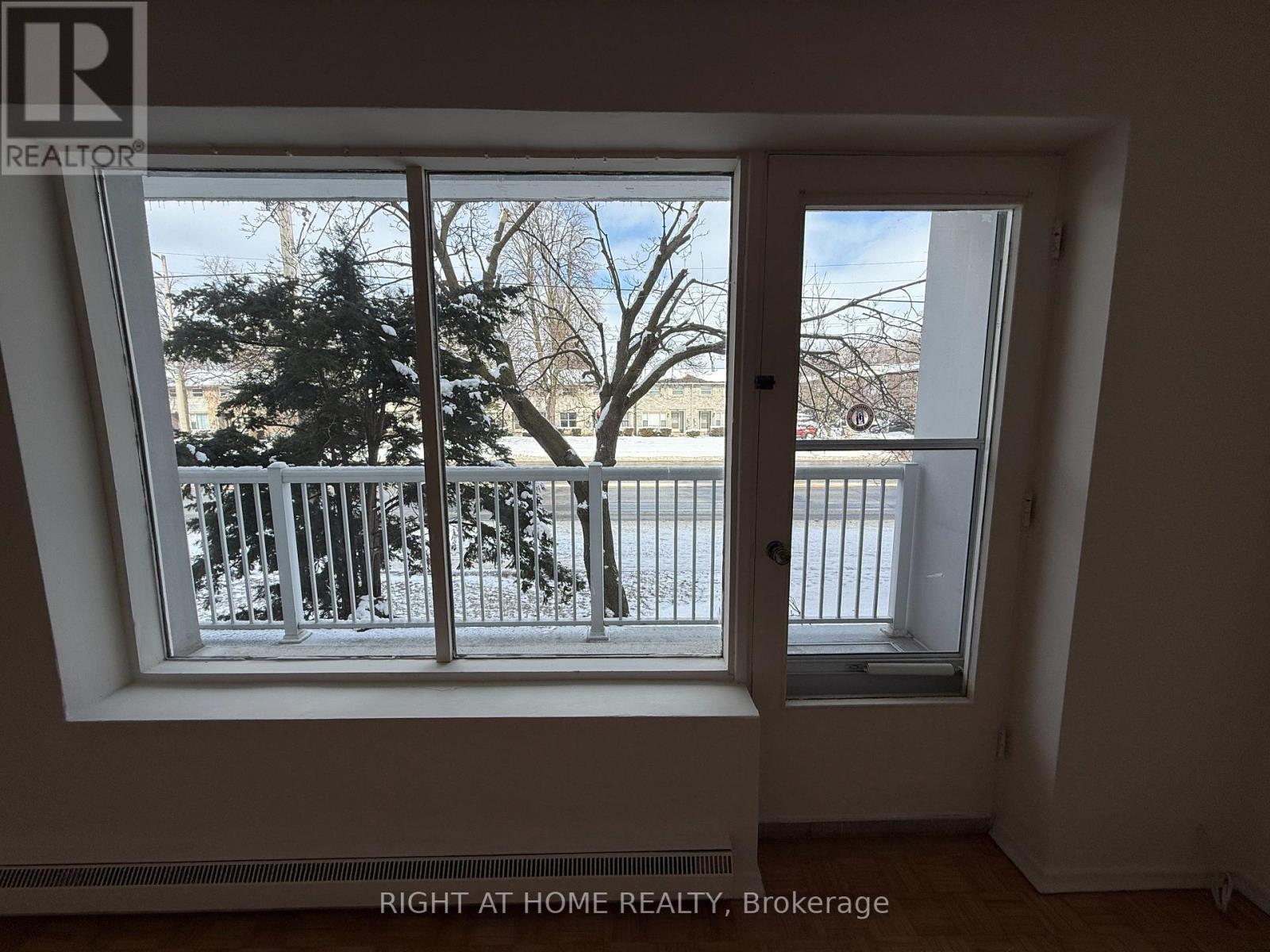 203 - 95 TAUNTON ROAD E, Oshawa (Centennial), Ontario, L1G3T6 — Photo 7