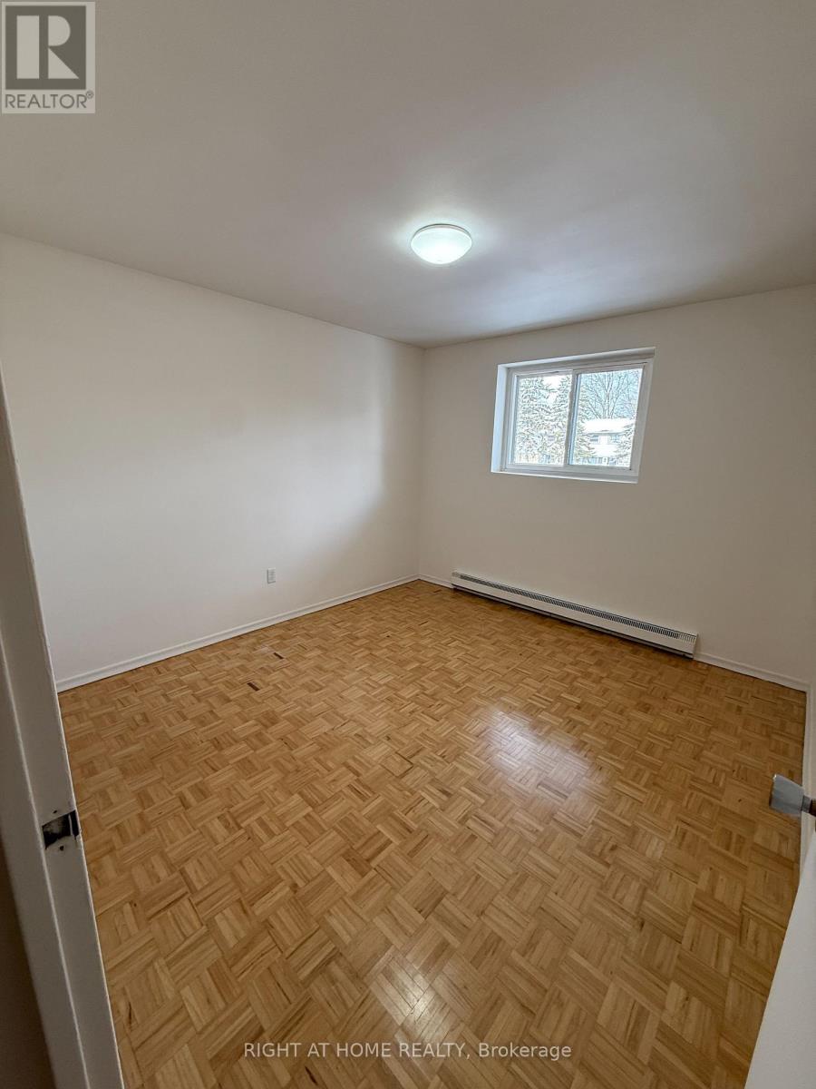 203 - 95 TAUNTON ROAD E, Oshawa (Centennial), Ontario, L1G3T6 — Photo 8
