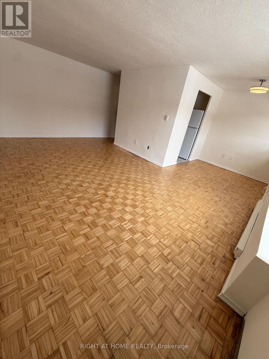 206 - 95 TAUNTON ROAD E, Oshawa (Centennial), Ontario, L1G3T6 — Photo 6