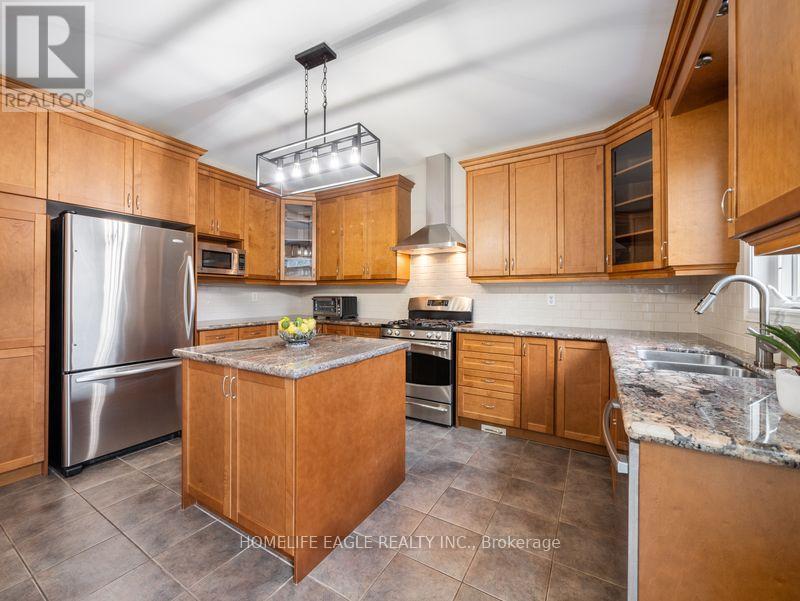 10 FIELDS COURT, Aurora, Ontario, L4G0J5 — Photo 13