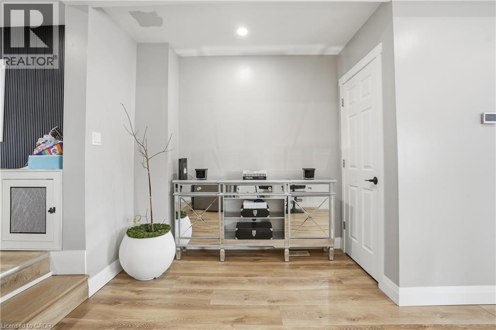 5773 LEONARD Avenue, Niagara Falls, Ontario, L2G4R4 — Photo 12