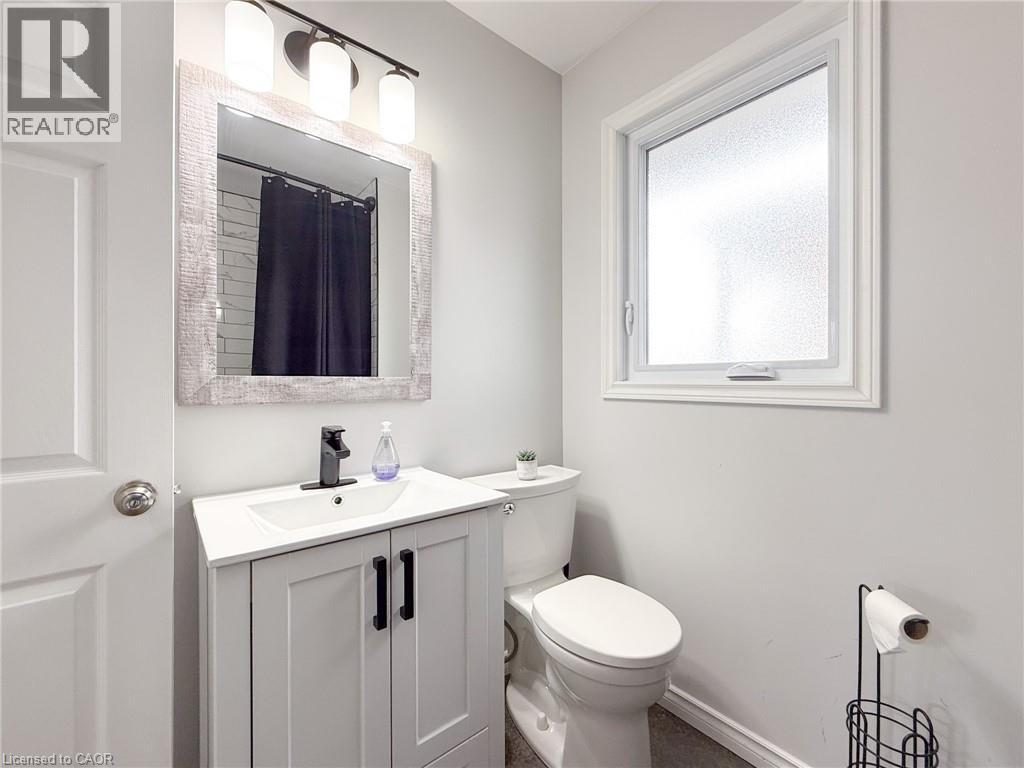 84 CONNAUGHT Avenue, Delhi, Ontario, N4B1K6 — Photo 23