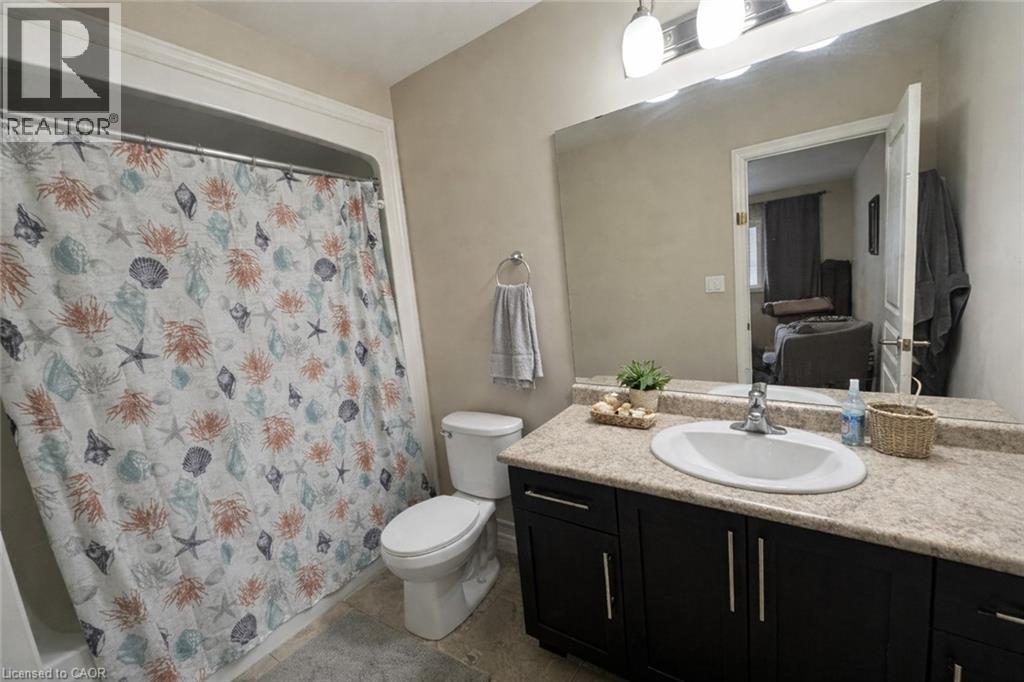 7905 OLDFIELD Road, Niagara Falls, Ontario, L2G3J8 — Photo 11