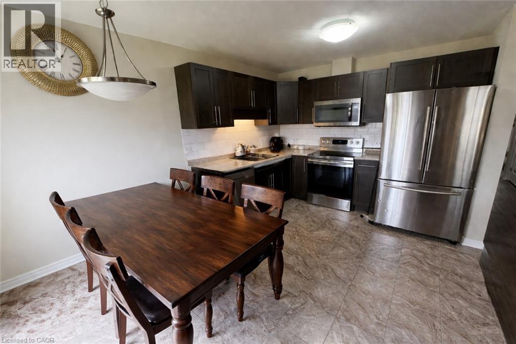 7905 OLDFIELD Road, Niagara Falls, Ontario, L2G3J8 — Photo 3