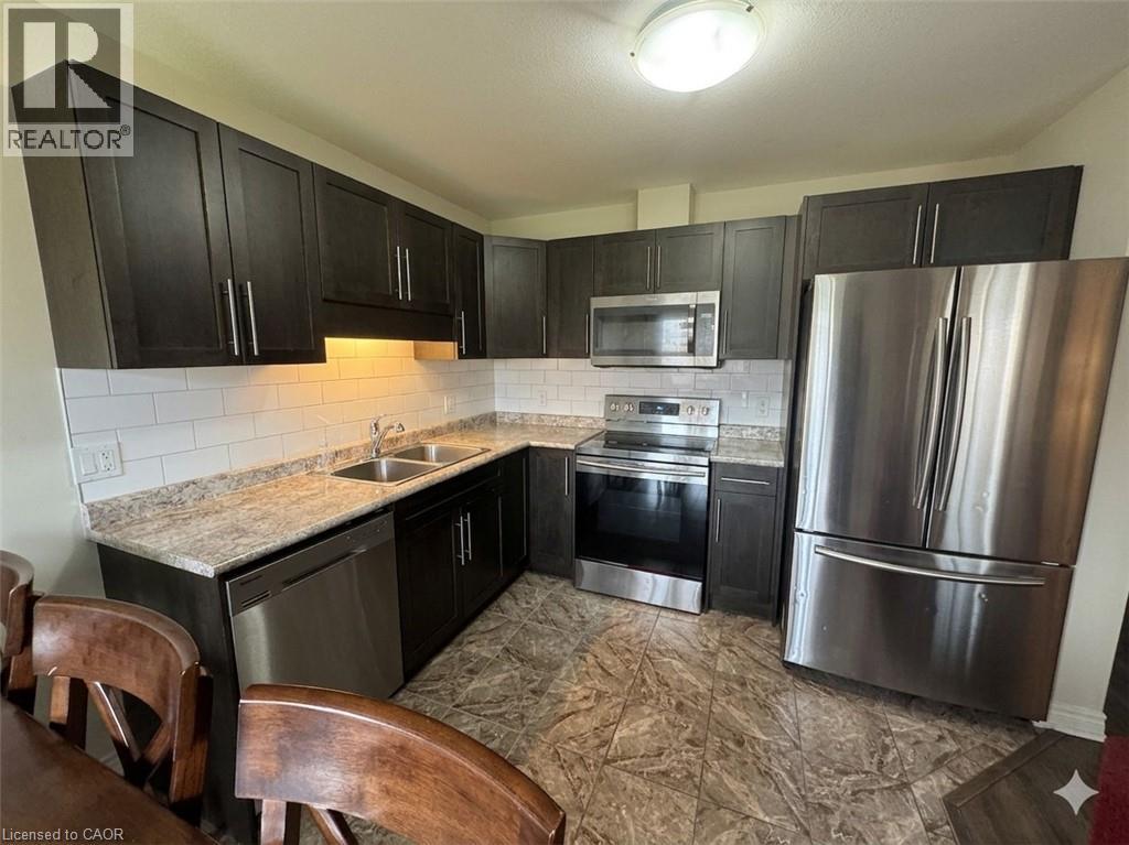 7905 OLDFIELD Road, Niagara Falls, Ontario, L2G3J8 — Photo 4