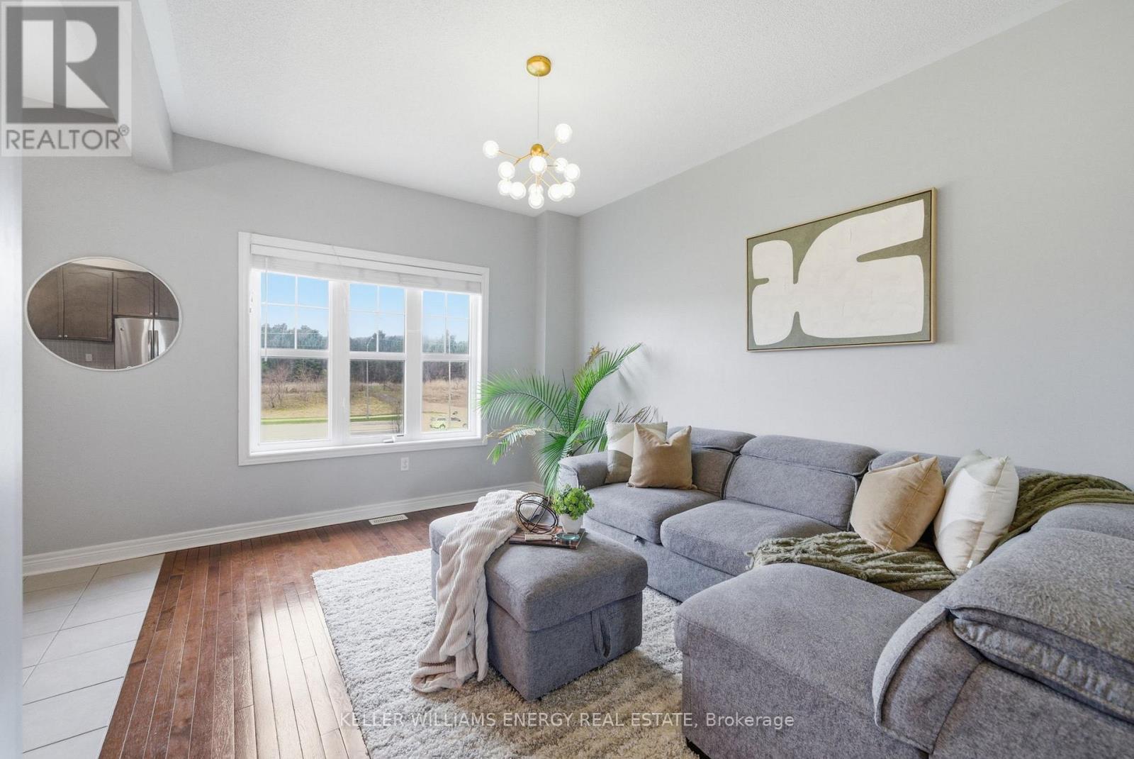 1771 CAROUSEL DRIVE, Pickering (Duffin Heights), Ontario, L1X0C2 — Photo 5