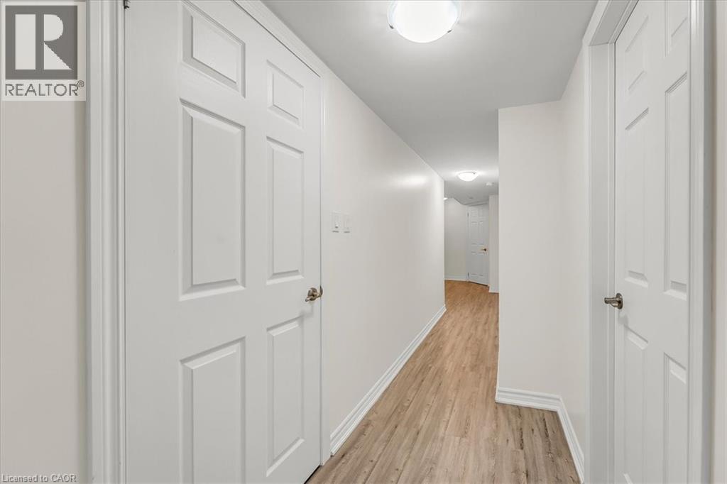 117 AIRD Court, Milton, Ontario, L9T8B6 — Photo 35