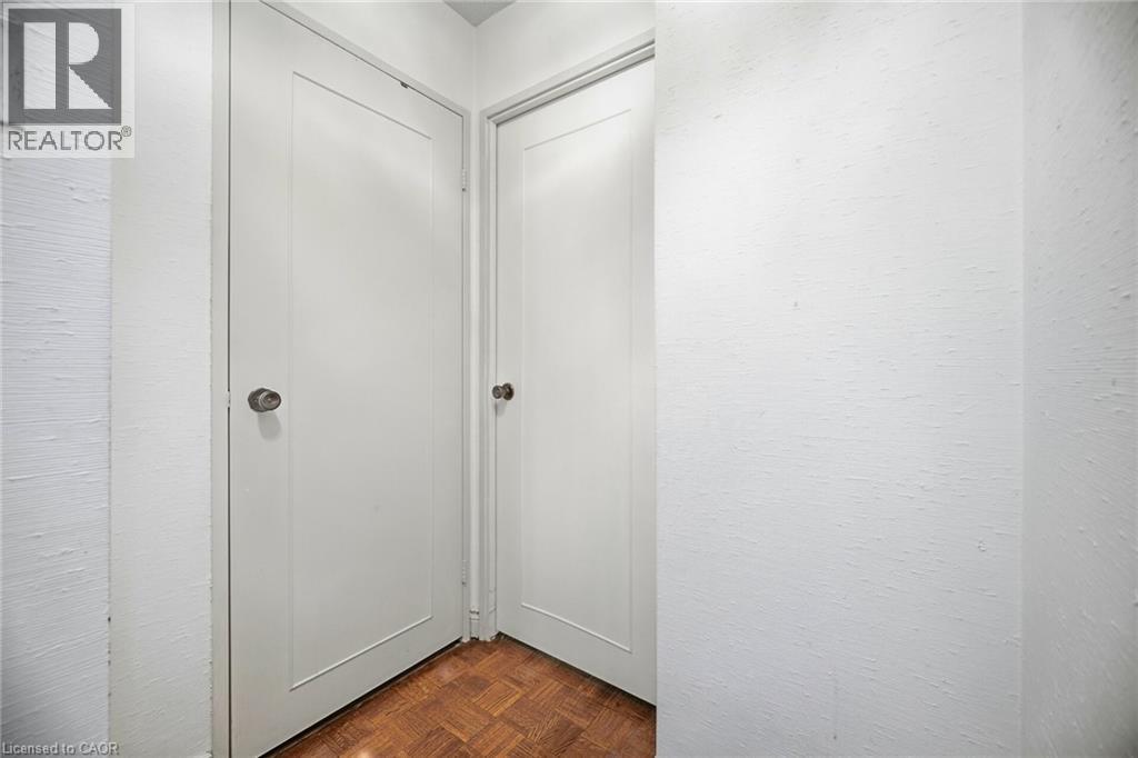 296 MILL Road Unit# A21, Toronto, Ontario, M9C4X8 — Photo 24