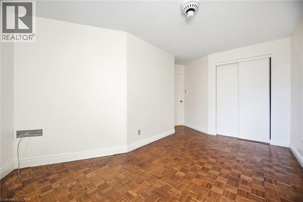 296 MILL Road Unit# A21, Toronto, Ontario, M9C4X8 — Photo 27